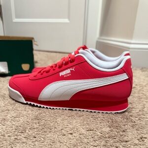Puma Women's Red and White Sneakers